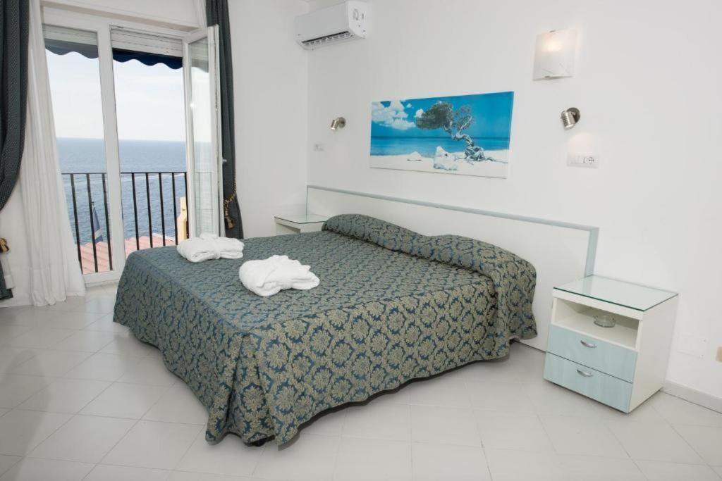 Hotel Weber Ambassador Capri Dış mekan fotoğraf